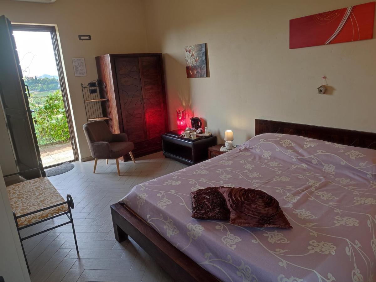 Agriturismo Cinque Camini San Marzano Oliveto Eksteriør billede