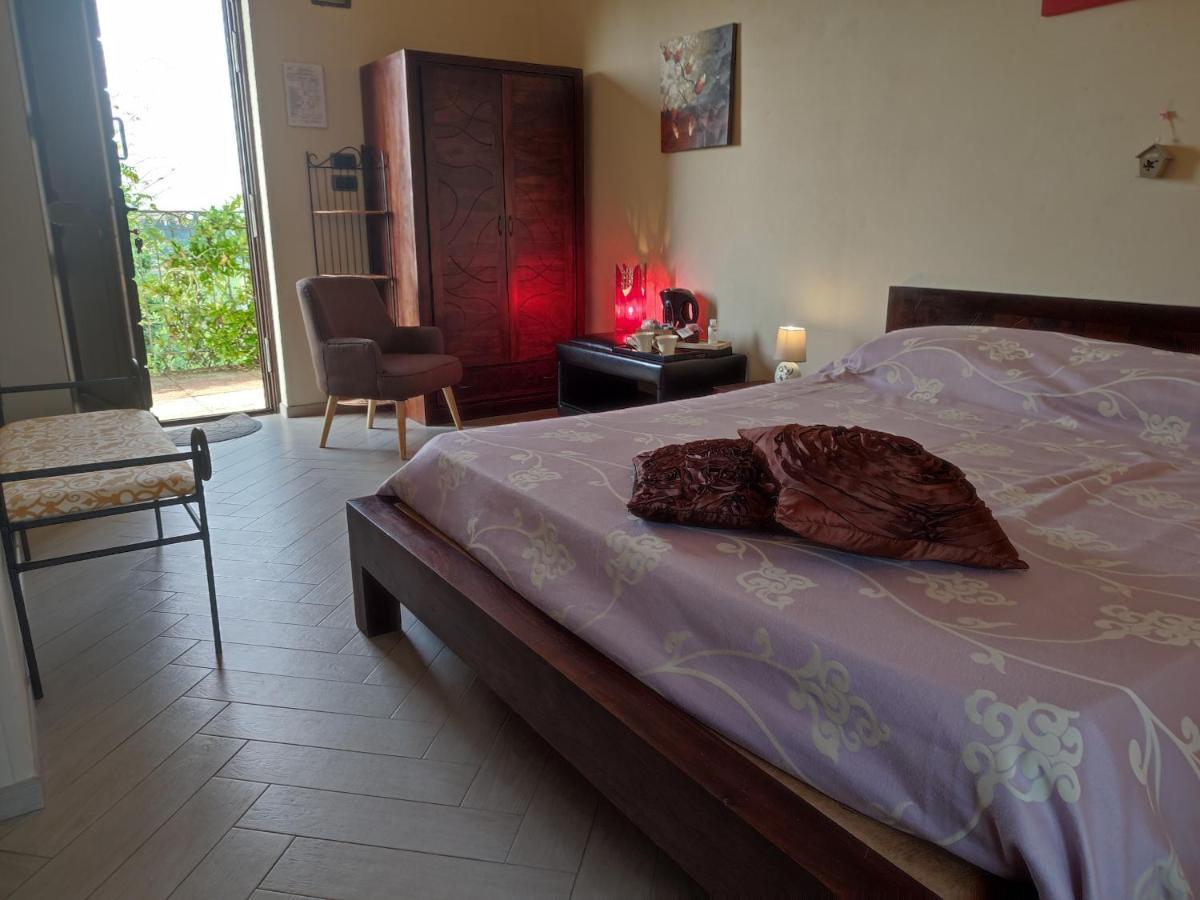 Agriturismo Cinque Camini San Marzano Oliveto Eksteriør billede